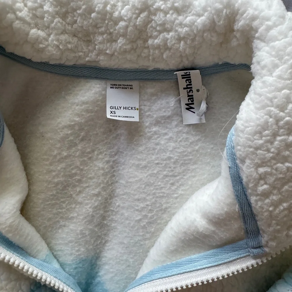 Gilly Hicks Cream and Light Blue Sweater - Picture 5 of 5